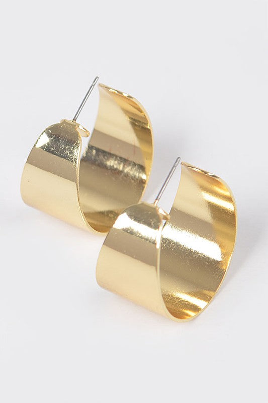 Gold Chunky Medium-Sized Hoop Earrings