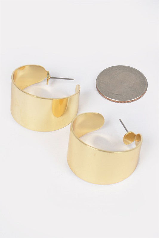 Gold Chunky Medium-Sized Hoop Earrings