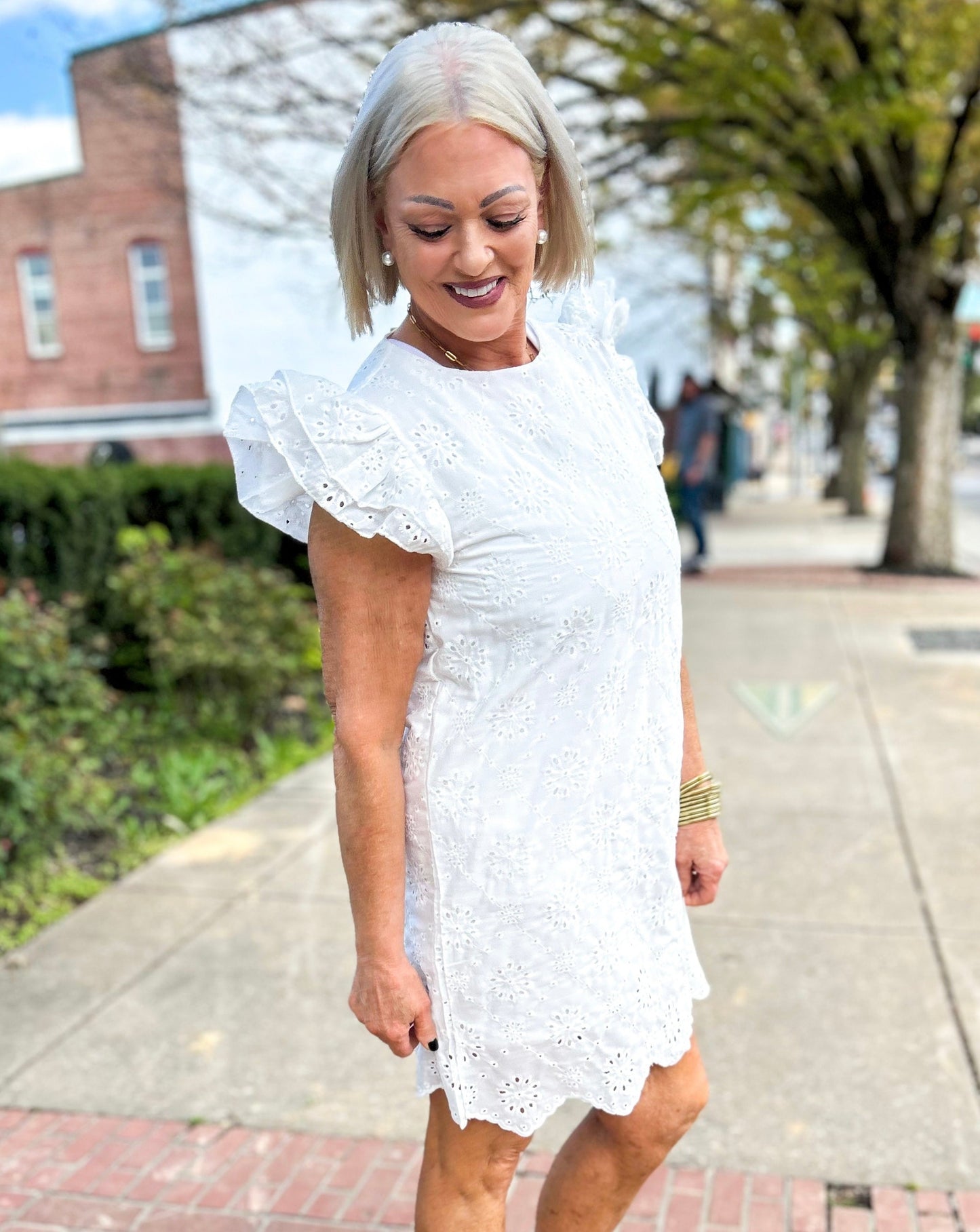 White Eyelet Mini Stress with Ruffle Sleeve