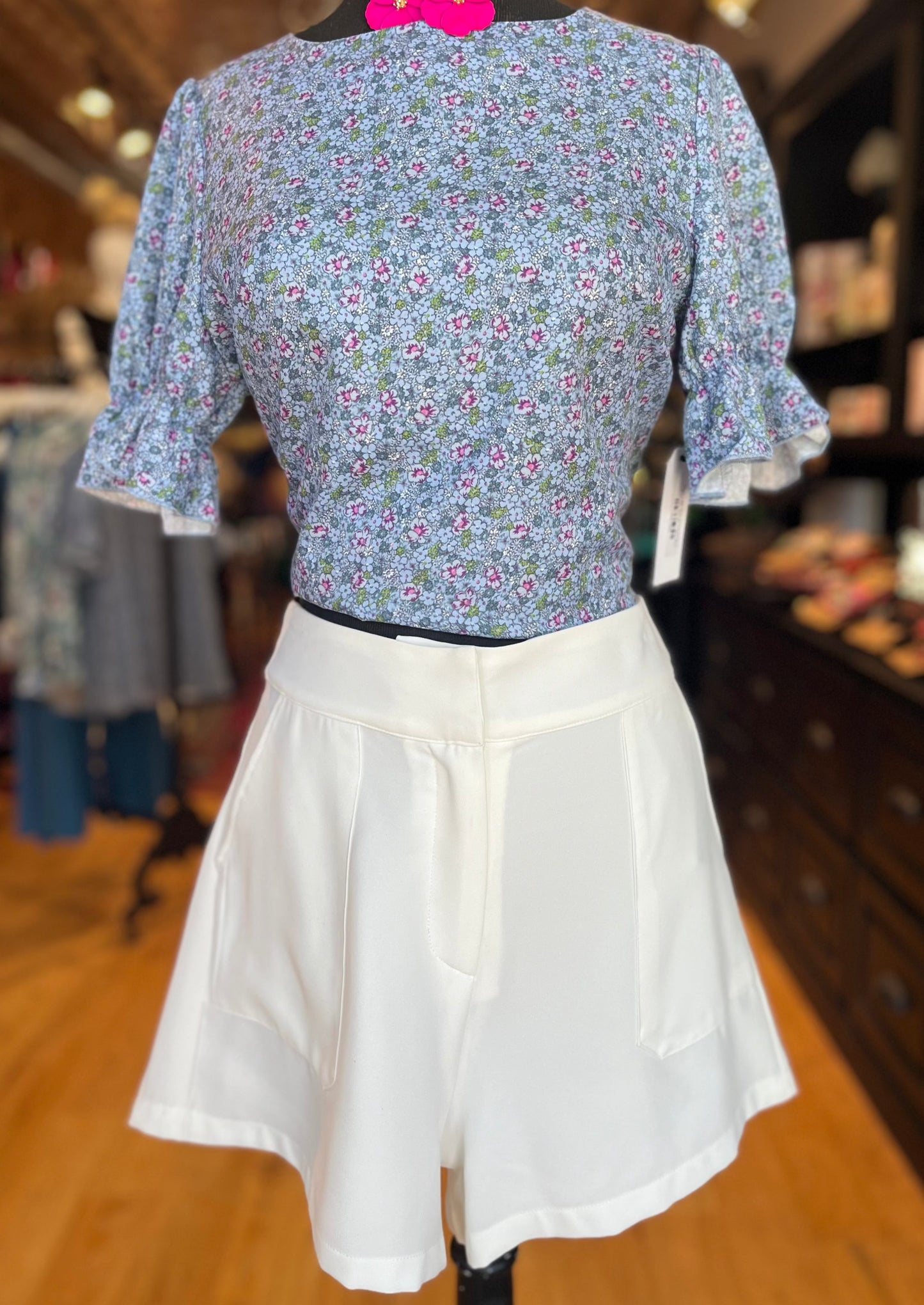 White High Waisted Dress Shorts with Pockets