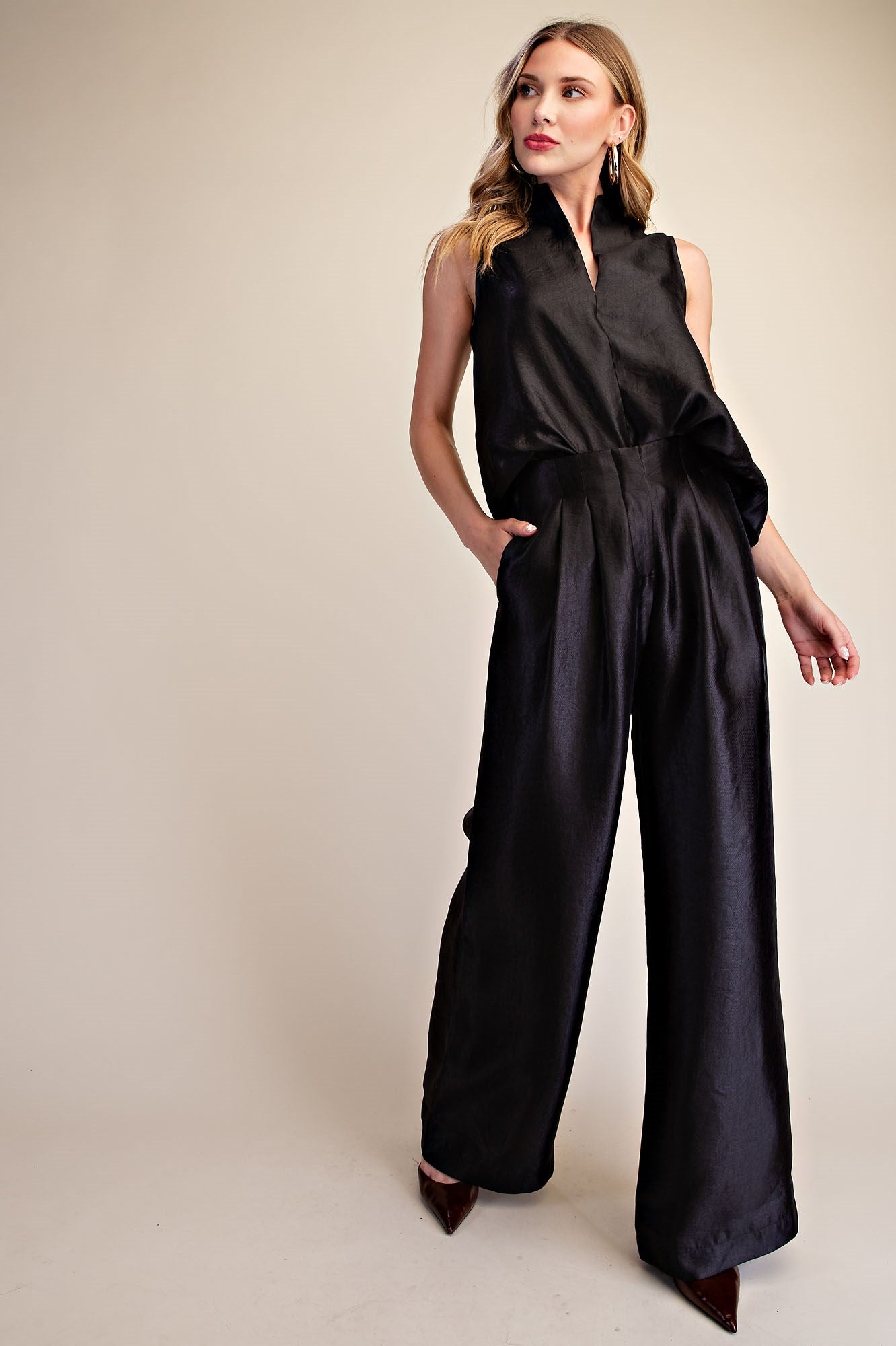 All About That Waist Pleated Pants