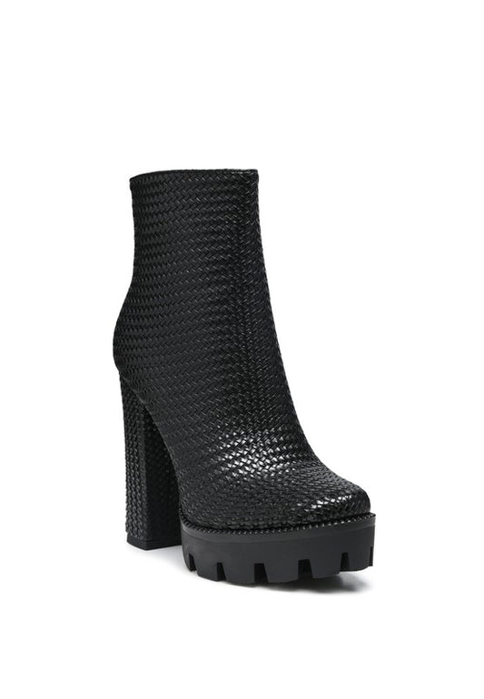 Black Solid Textured Block Heeled Boot