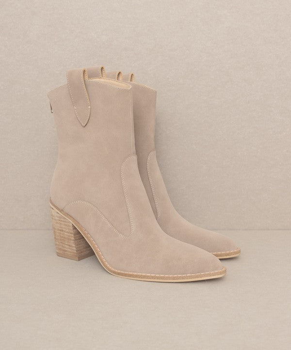 The Tara Fan Paneled Western Boots