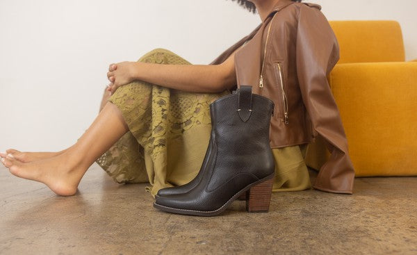 The Tara Fan Paneled Western Boots