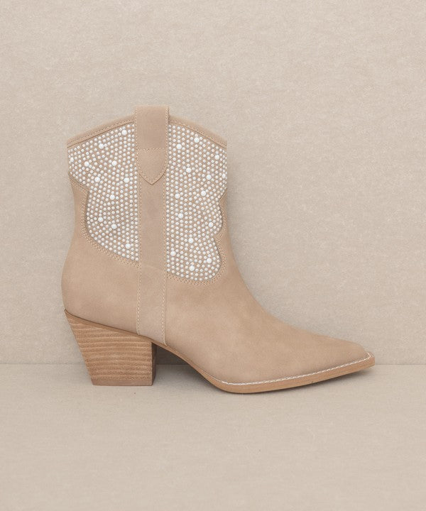 A Pearl Party Studded Western Boots