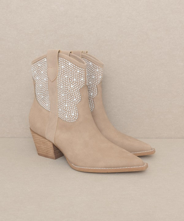 A Pearl Party Studded Western Boots