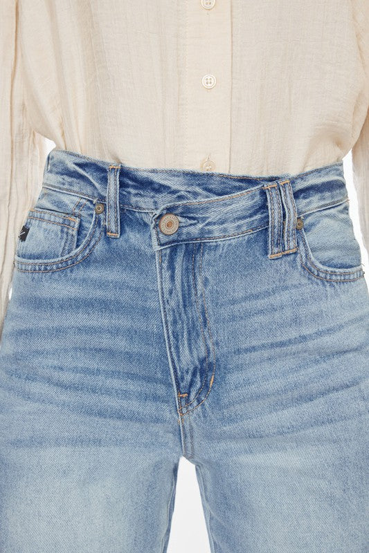 90's Wide Leg Straight Jeans Light Stone Wash Rigid Slight Cross Over Front Waistband Hidden Button Closures Distressed Knee