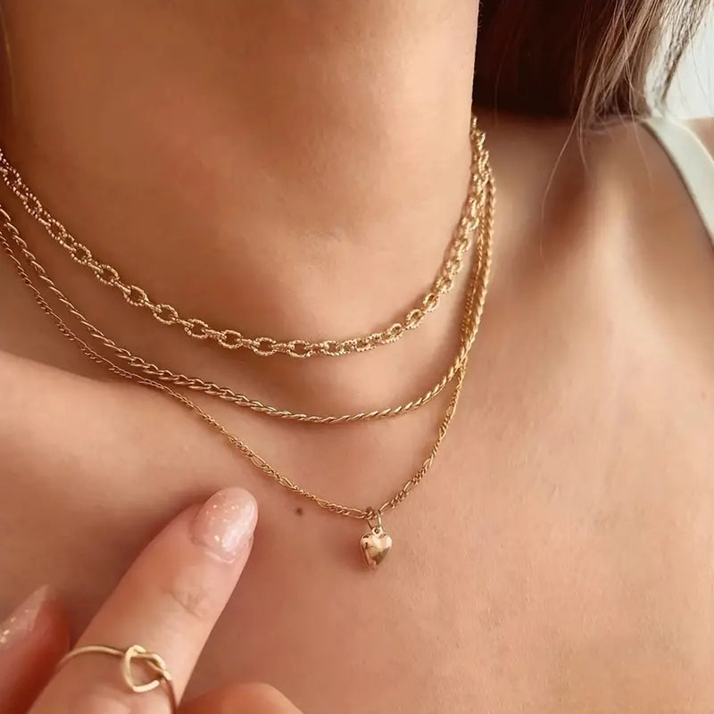 Gold Heart Pendant Clavicle Chain Minimalist Necklace 3 Layer Stacking