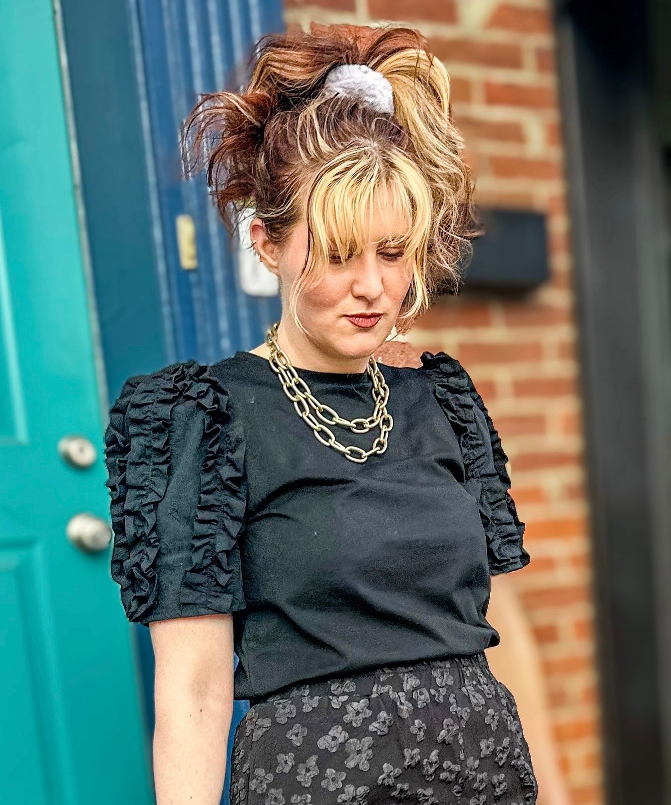 Black Round Neck Cotton Puff Sleeve Top