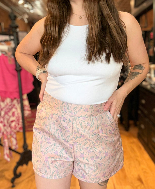 Lavender Floral High Waisted Shorts with Fitted Waistband and Slanted Side Pockets