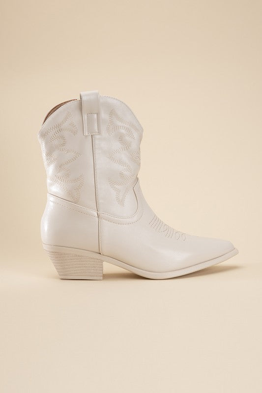 Ivory Western Booties Tapered Toe and Block Heel