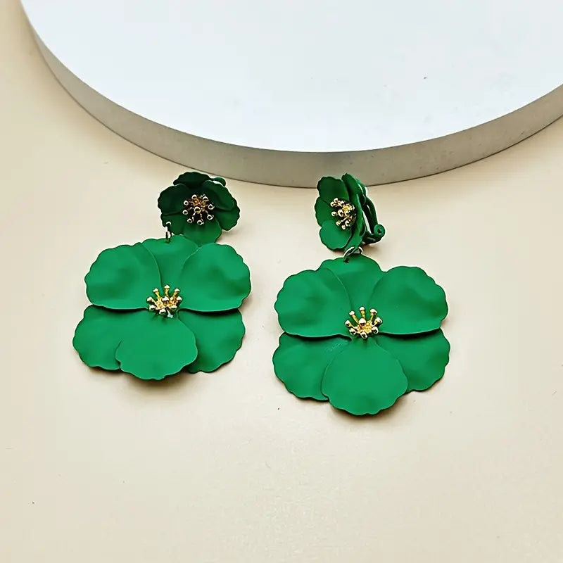 Kelly Green Flower Dangle Earrings 