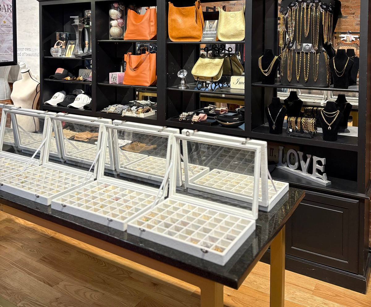 LUX Boutique: Styles Curated For Fashion Lovers By Fashion Lovers.