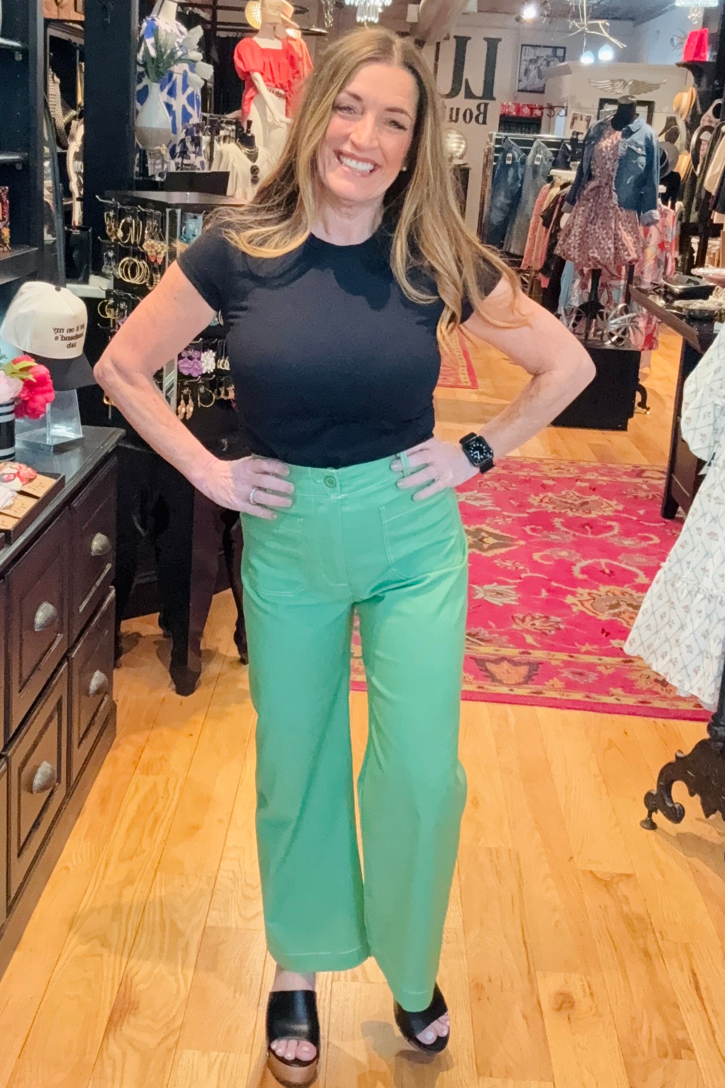 Hello Weekend High Waist Cropped Pants Apple Green

