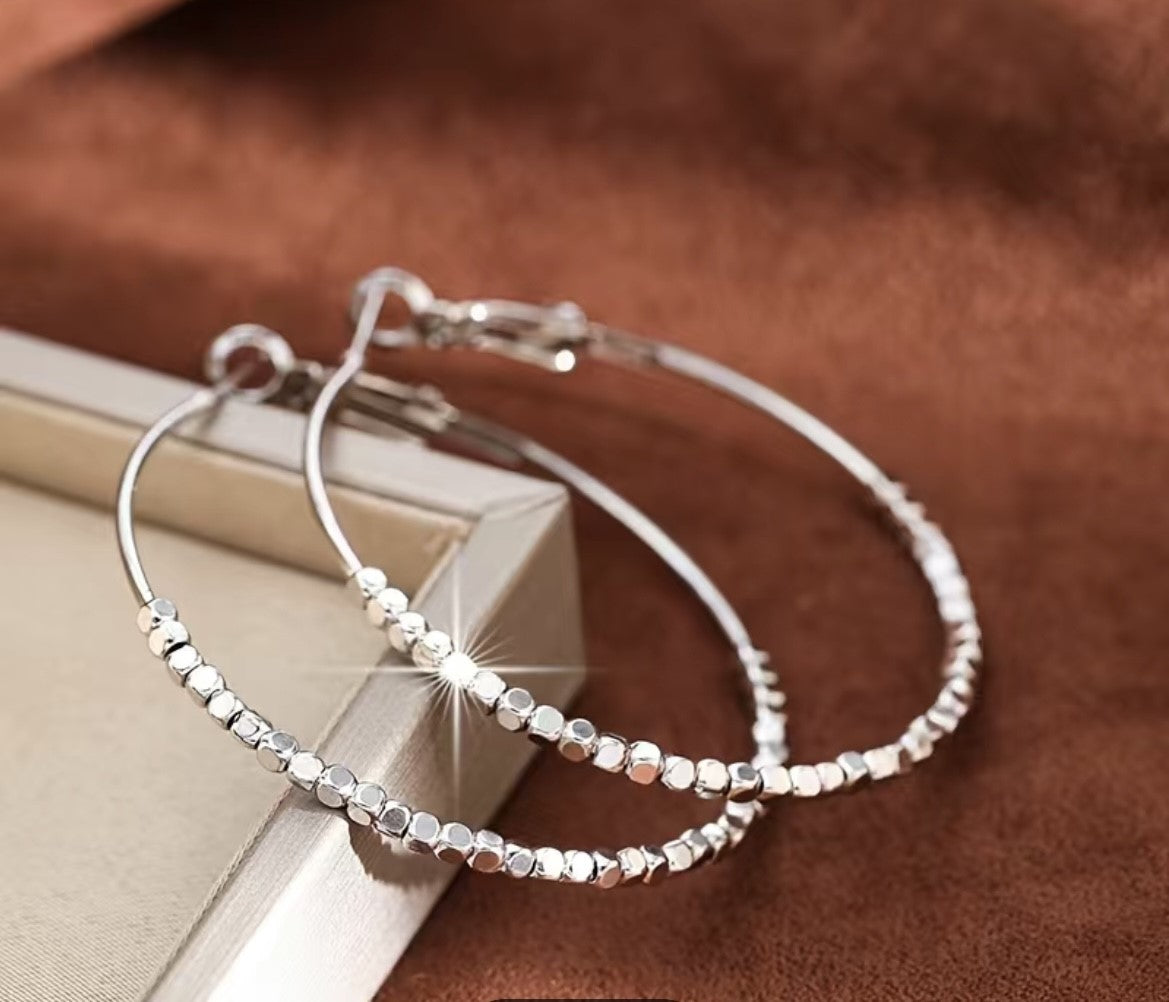 Instinctively Elegant Hoop Earrings