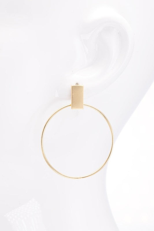 Rectangle Classic Hoops Matte Finish Rectangle at the Top Medium Size Shiny Circular Hoop Color Gold