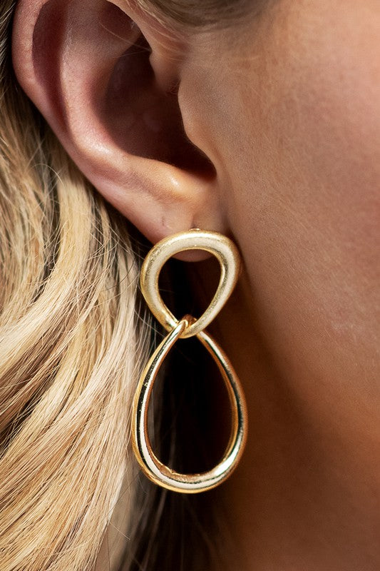 Interlocking Chain Dangle Earrings